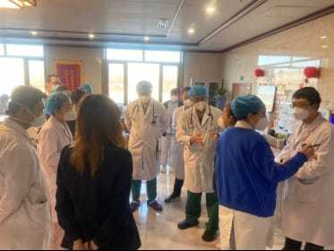 “医”然坚守 不停歇