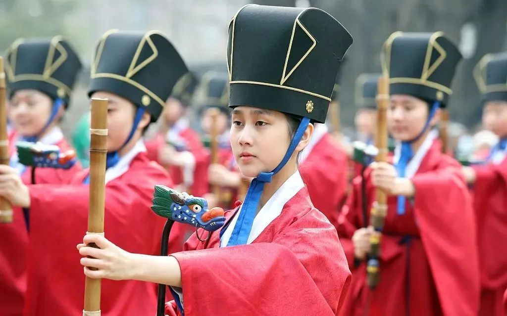 入园即送汉服 | 这个八月，来8188www威尼斯穿越时光感受传统孝道文化吧！