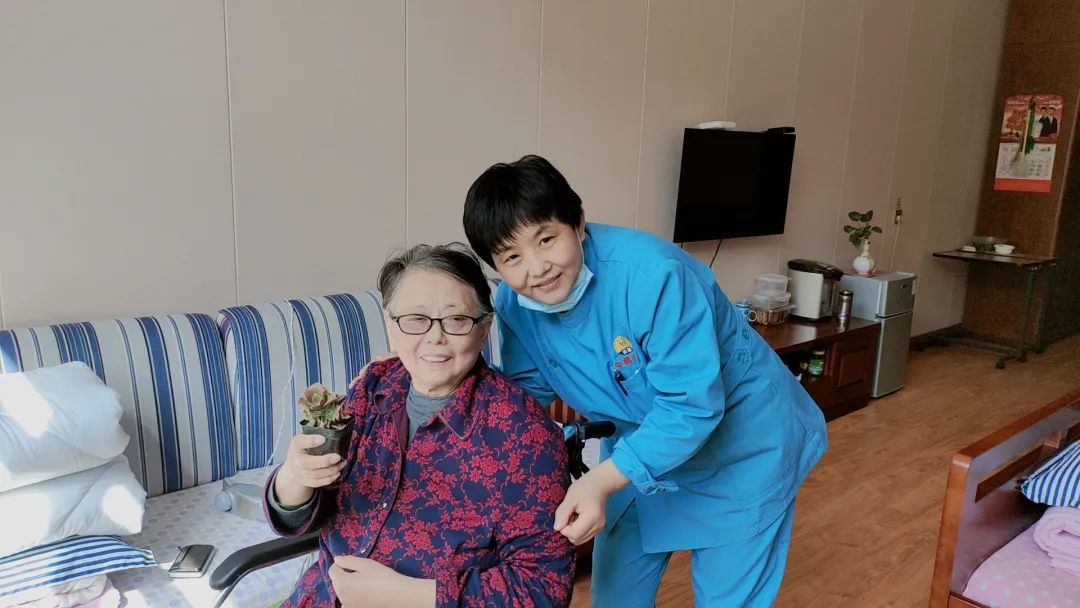 感恩母亲节，8188www威尼斯为母亲们献上特别的“爱”！