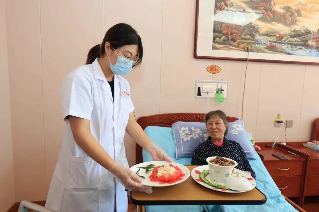 秋分时节，老年人一定要看的《养生攻略》！